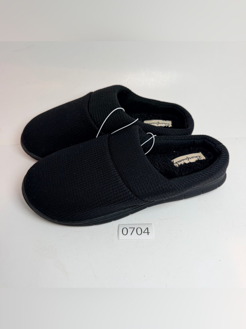 Women Slippers Box - Picture 2 of 7